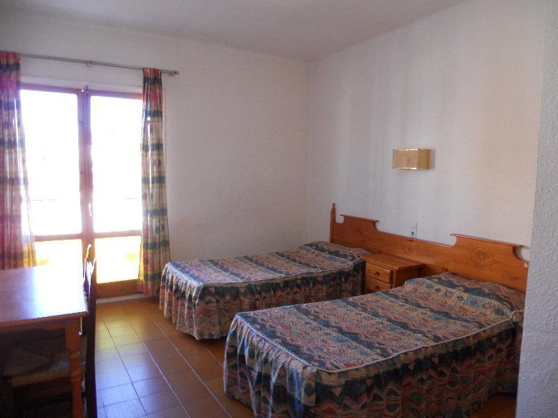 Hostal Juan Ramon Lloret de Mar Exteriör bild